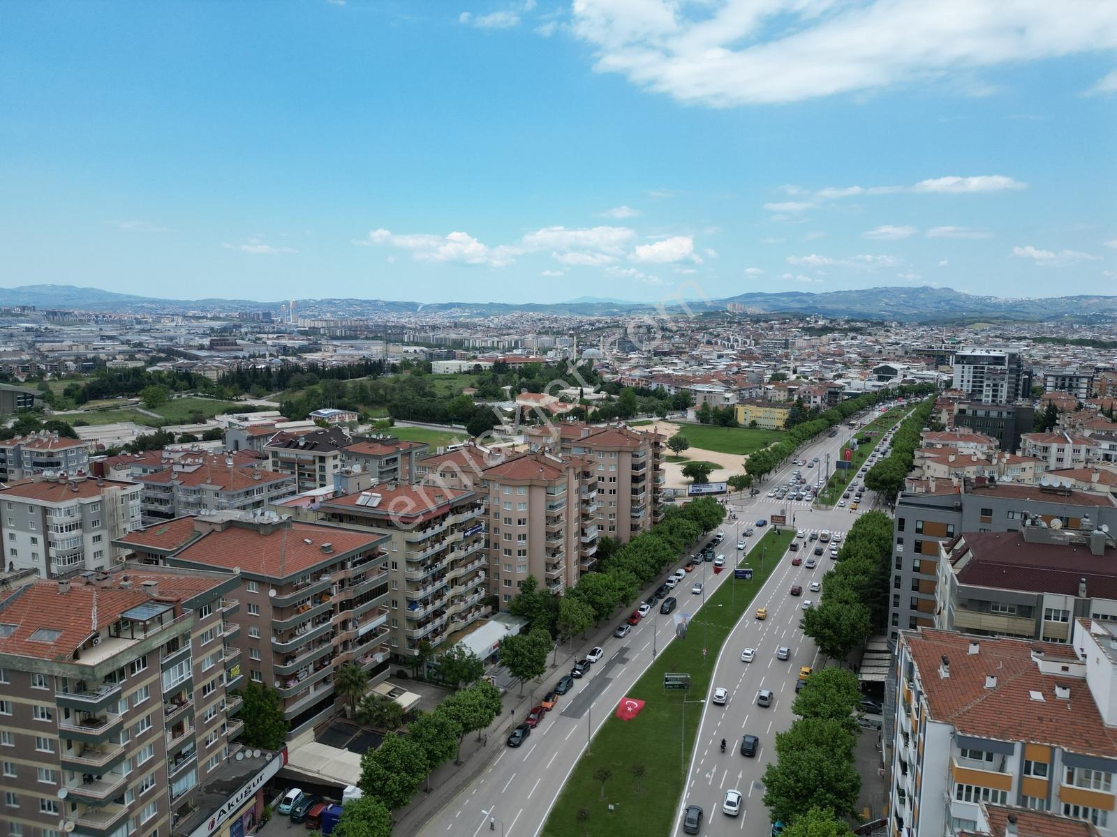 Bursanın En Prestijli Bulvarı Fsmde Kiralık 3+1 - Görsel 7