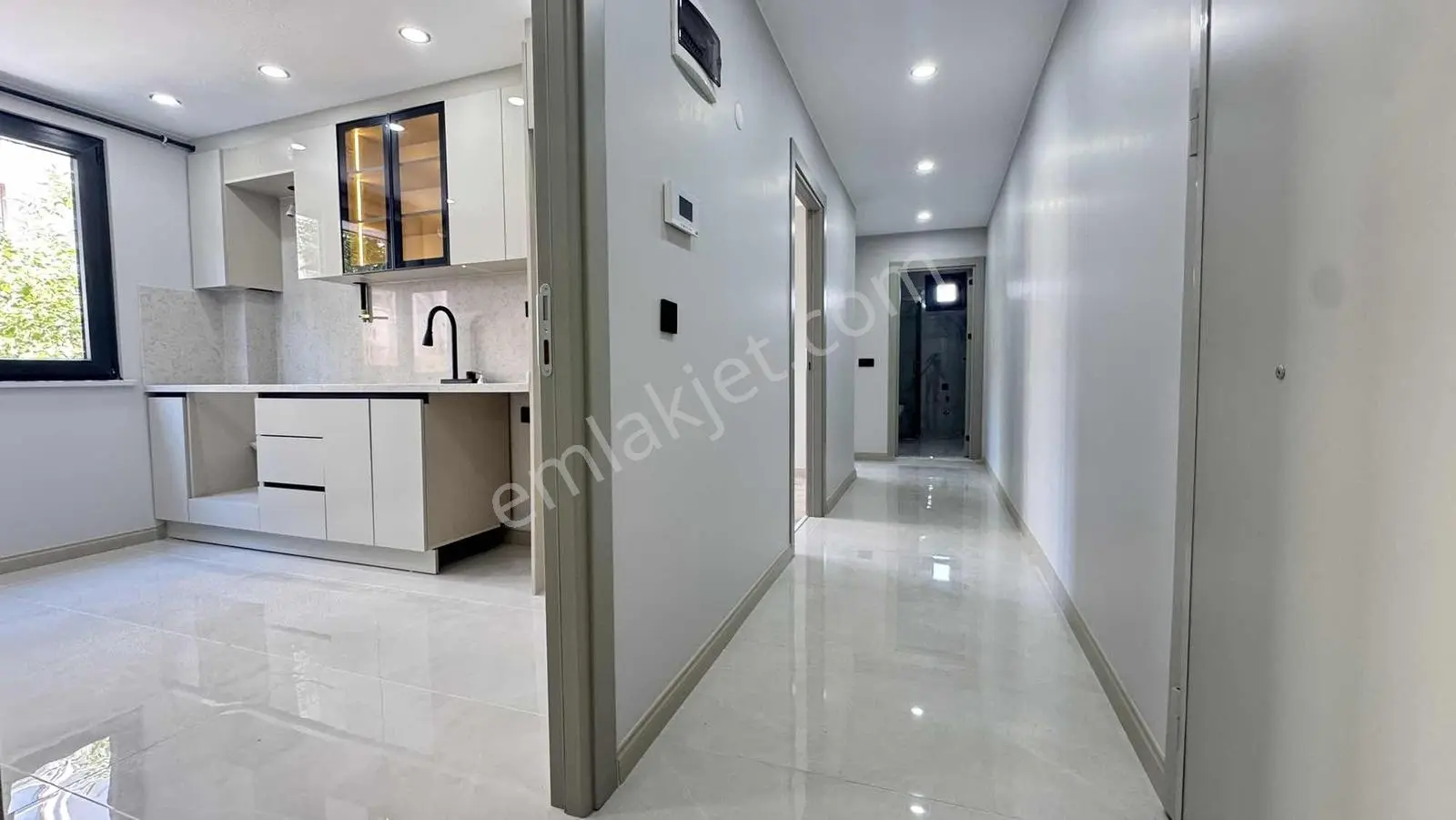 Darıca Bağlarbaşı Mah. 2+1 95m2 Lüks Arakat
