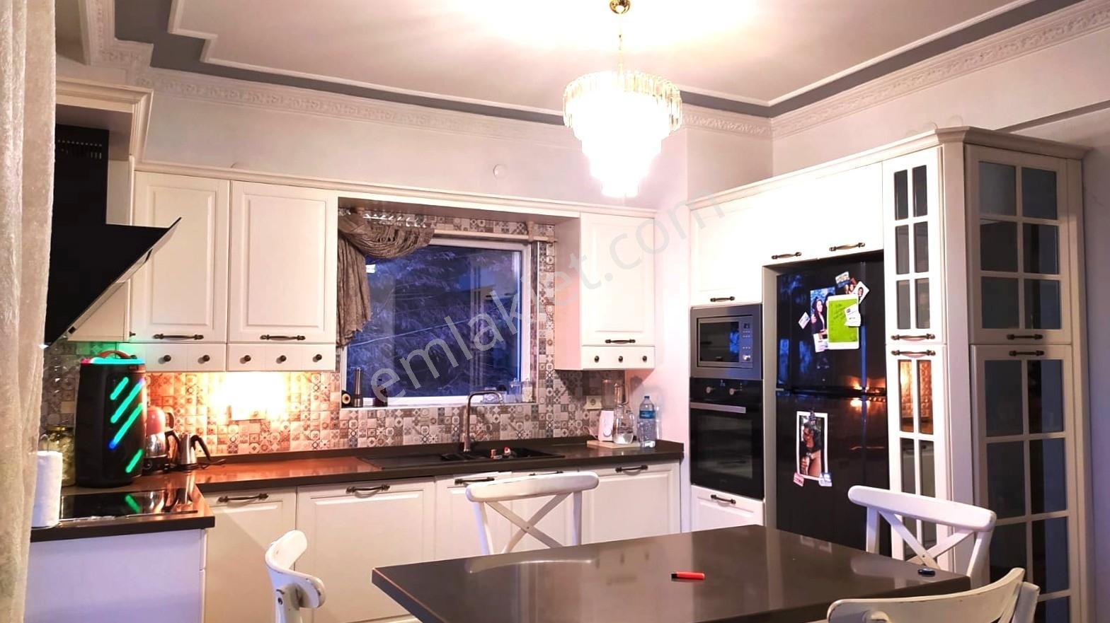 Silivri Ortaköy De Havuzlu Eşyalı Veya Eşyasız Kiralık Villa - Görsel 18