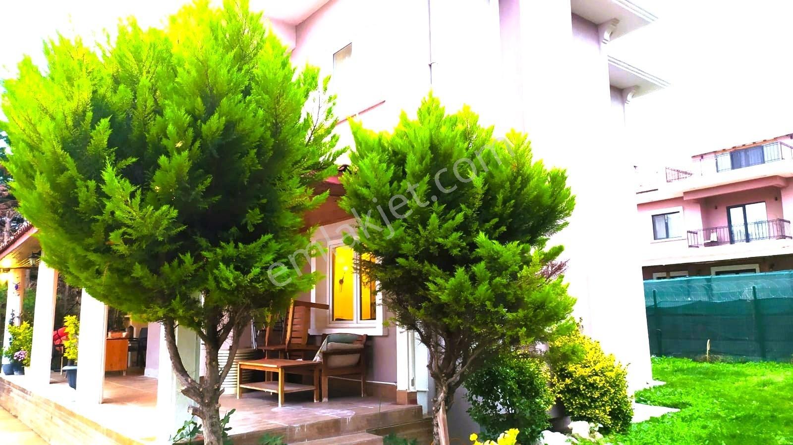 Silivri Ortaköy De Havuzlu Eşyalı Veya Eşyasız Kiralık Villa - Görsel 22