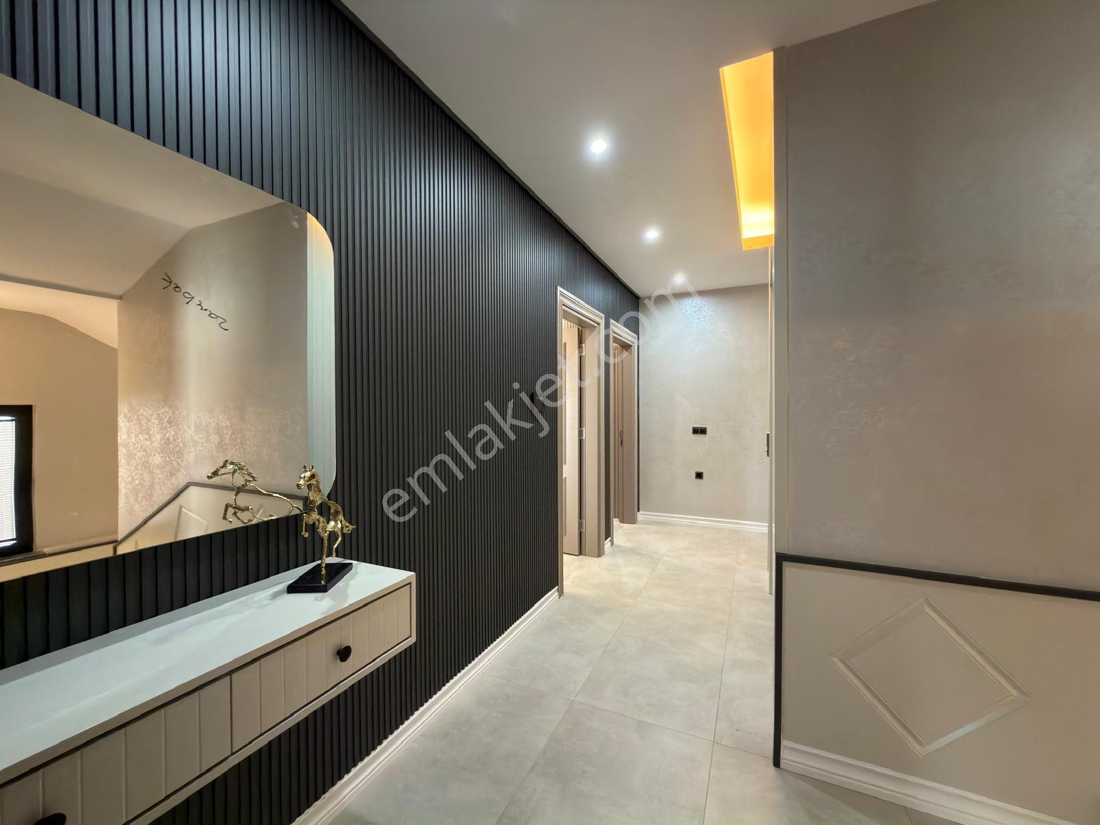 Alanya Bektaşta Vatandaşlığa Uygun 5+1 Lüx Villa - Görsel 22