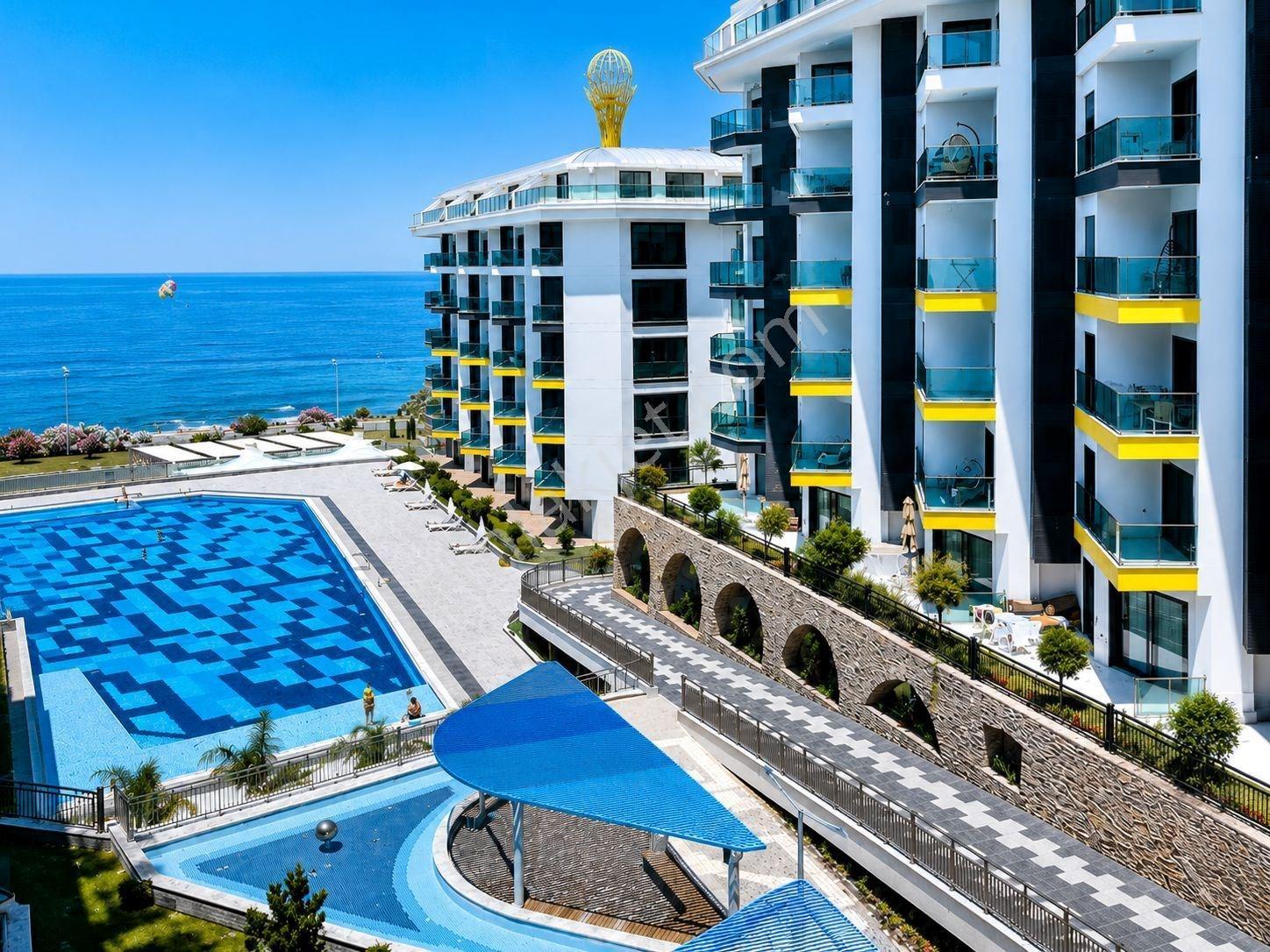 Premium Deniz Ve Dağ Manzaralı Eşyalı 1+1 Daire