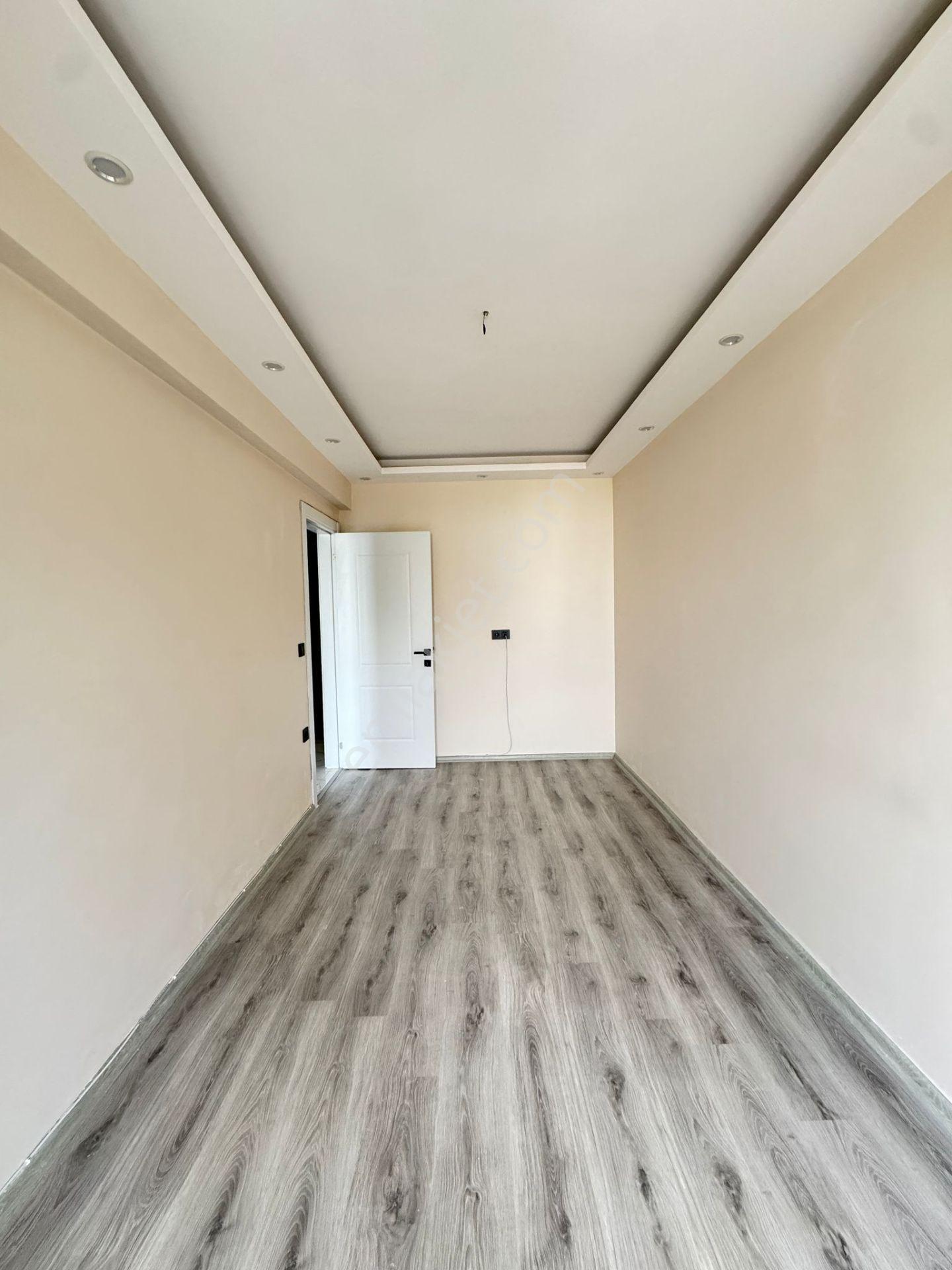 Zeki Emlak'tan Muradiye Mh. 2+1 Kapalı M. Kiralık Daire - Görsel 12