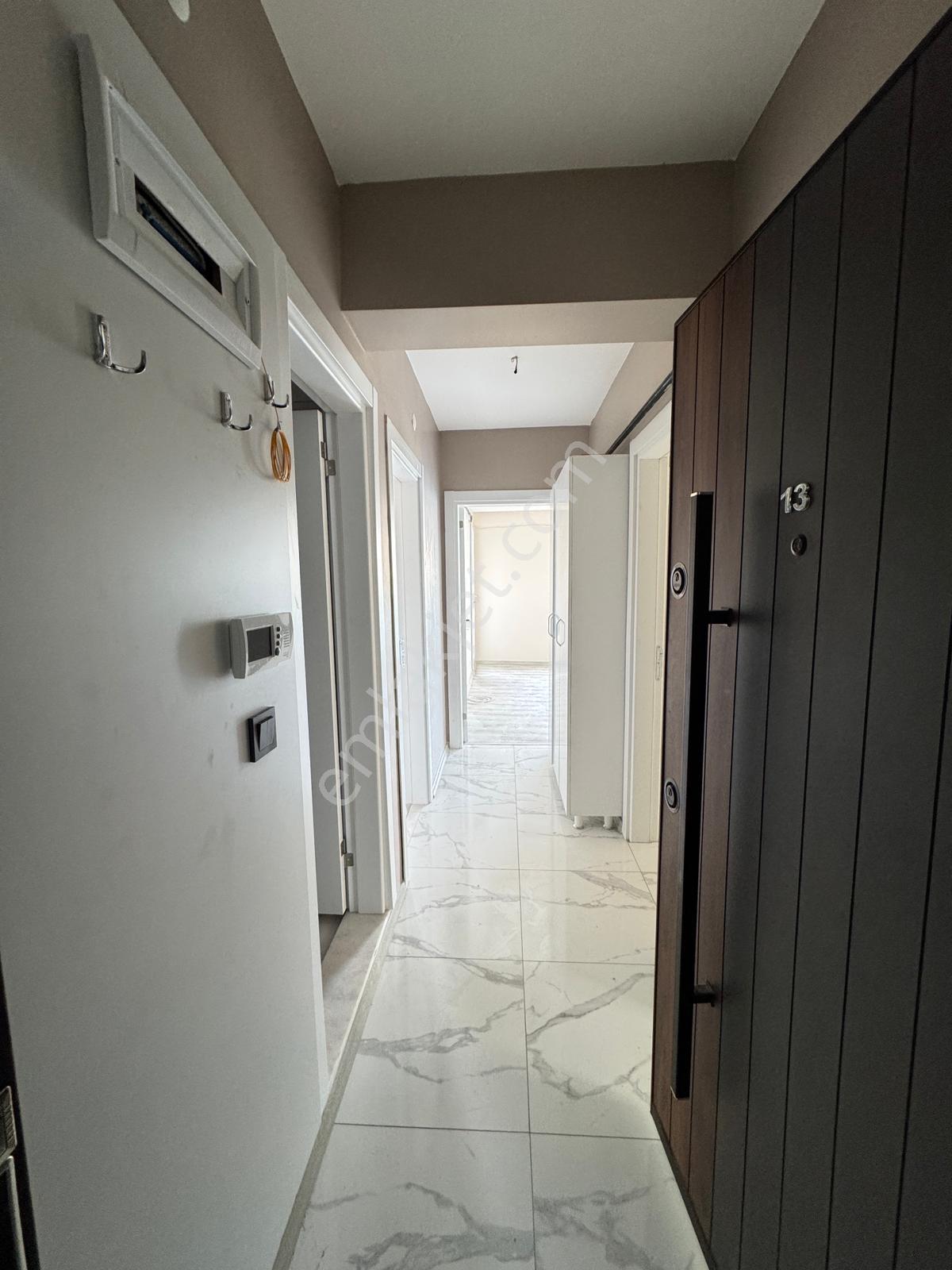 Zeki Emlak'tan Muradiye Mh. 2+1 Kapalı M. Kiralık Daire - Görsel 19