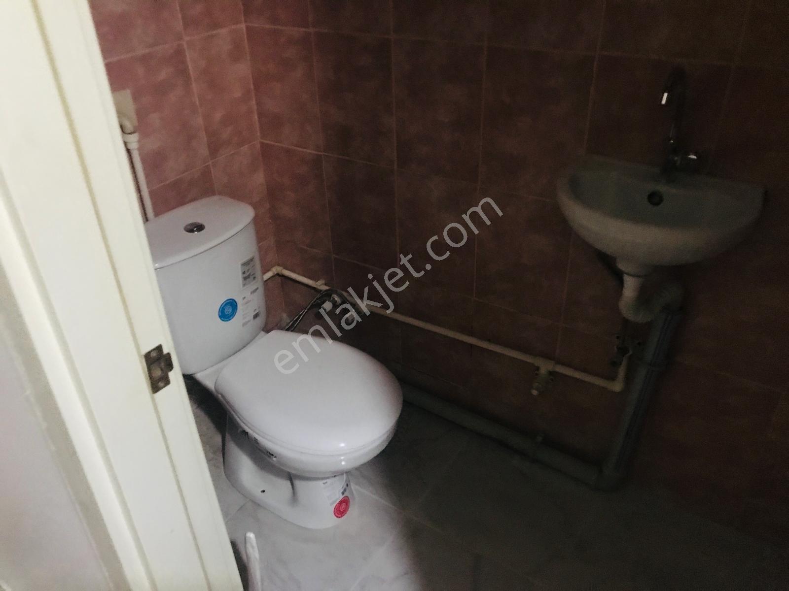 Bağlarbaşı Cadde Üzerinde Satılık Eşyalı 2.5 +1 Daire - Görsel 19