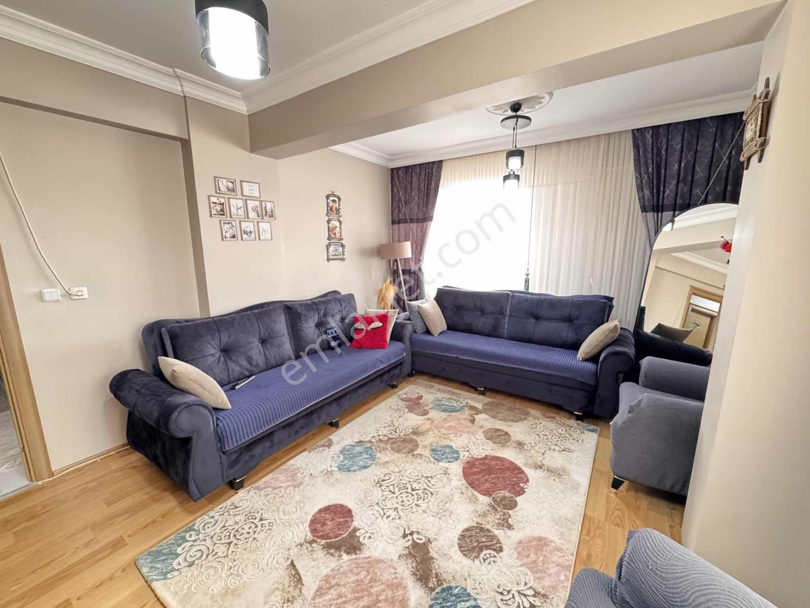 Fevzipaşada Merkezi Konumda Ebeveyin Banyolu 2+1 Daire - Görsel 12