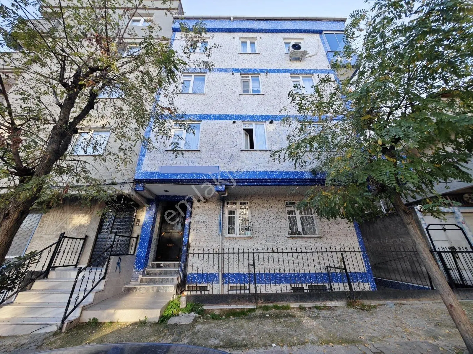 Fatih Emlak Tan 2 Kat 3+1 Merkez Mahallesinde Satılık Daire