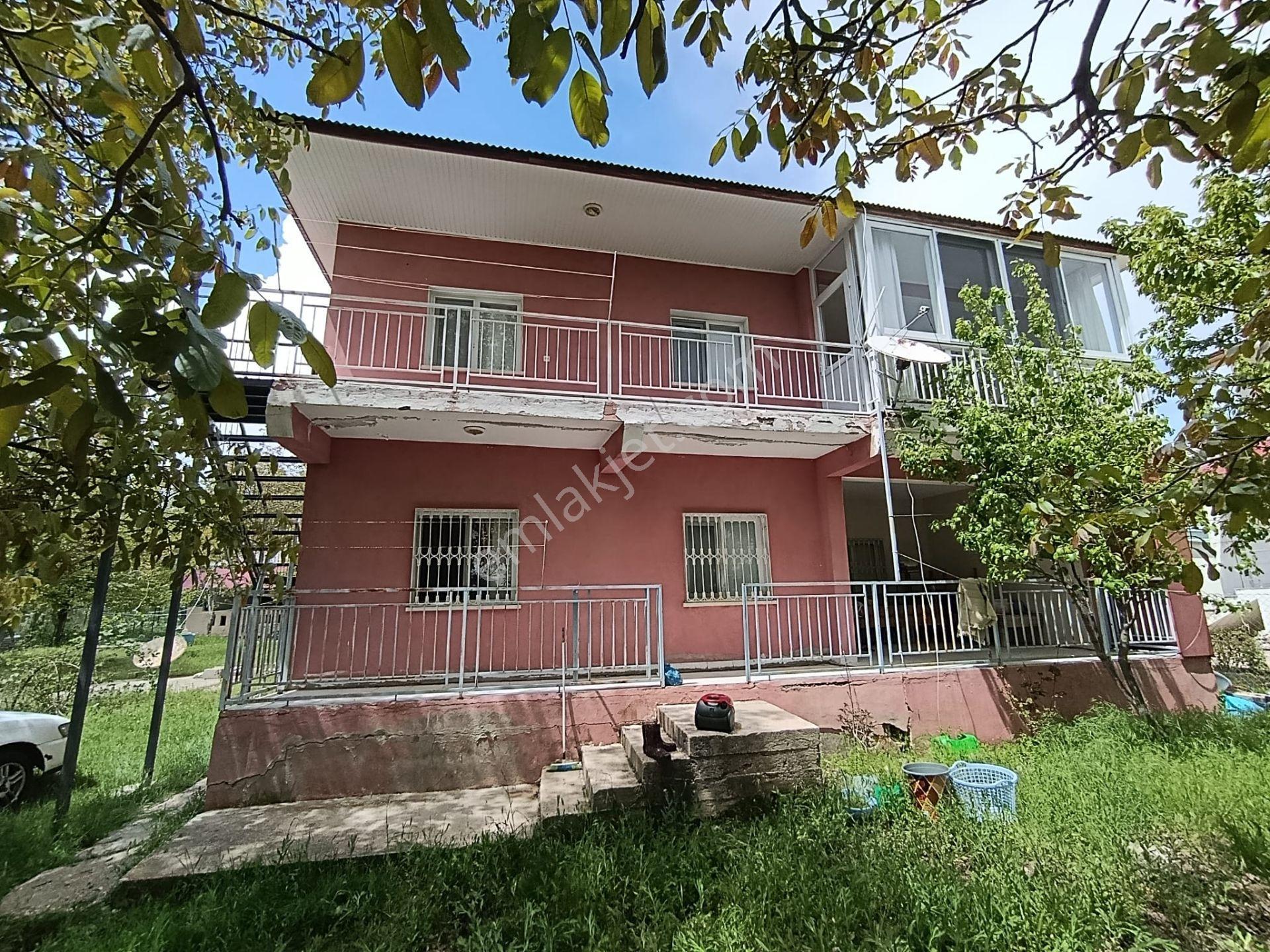 Onur Gayrimenkul'den Satılık Yayla Evi