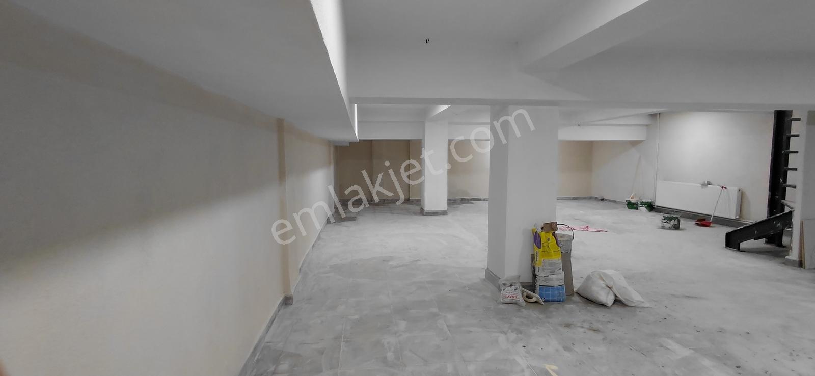 Safir Bakırköy'den Zuhuratbaba'da Depolu Dükkan - Görsel 24