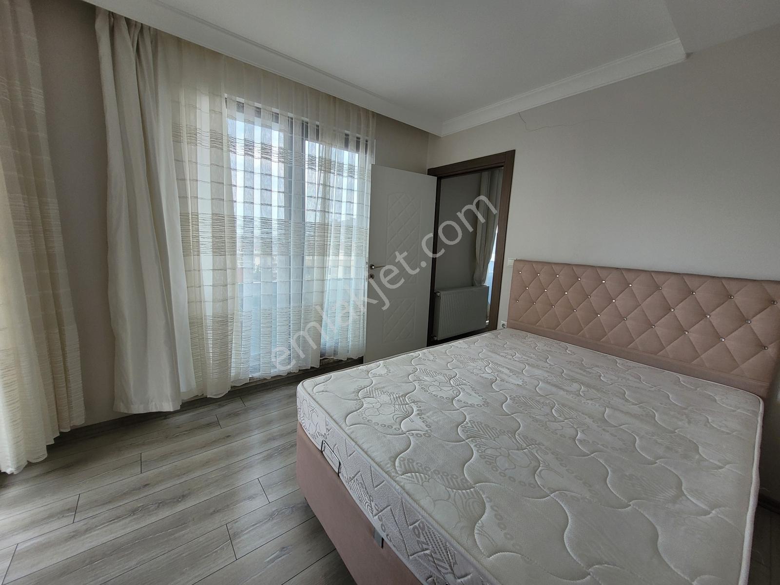 Mavi Atlastan Atakum Esenevlerde Kiralık Eşyalı 1+1 Daire - Görsel 13