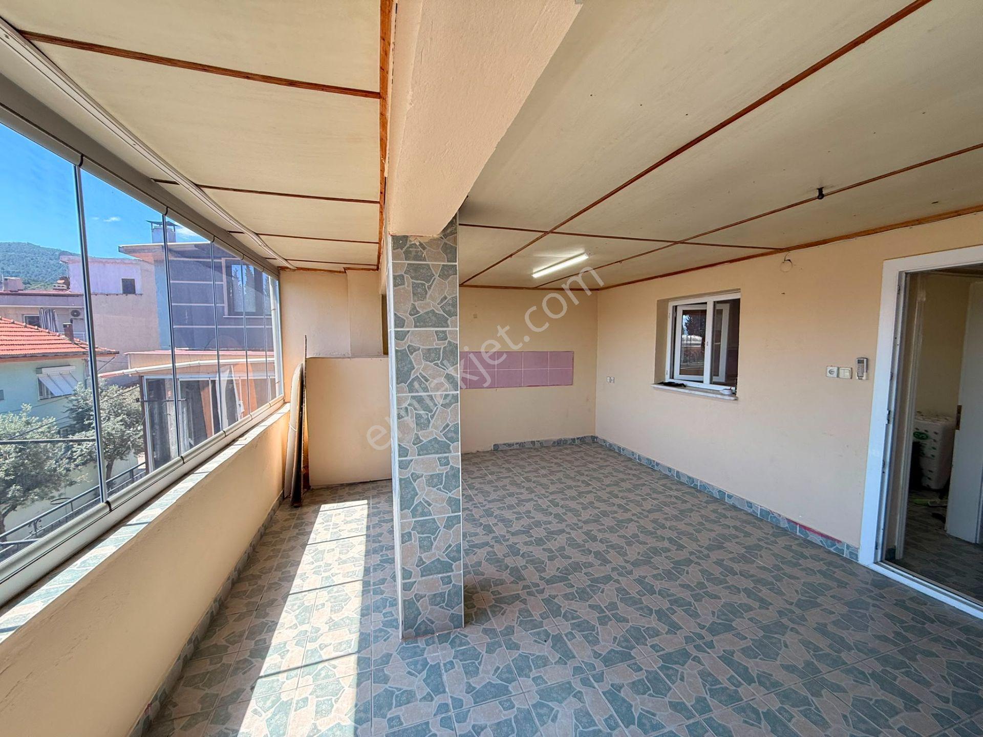 Manisa Alaşehir Alper Gayrimenkulden Yeni Mah.aile Apt.3+1kiralık 120 M2 Daire - Görsel 14