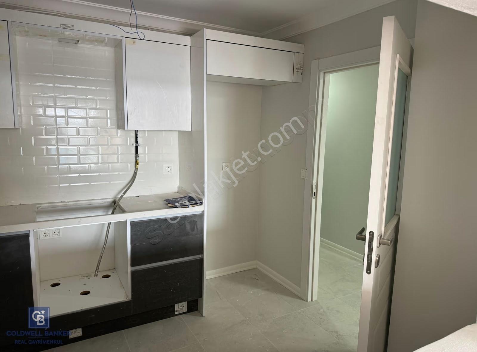 Ümraniye Atatürk Mahallesi Kırım Sokak Kiralık Sıfır 2+1 Daire - Görsel 15