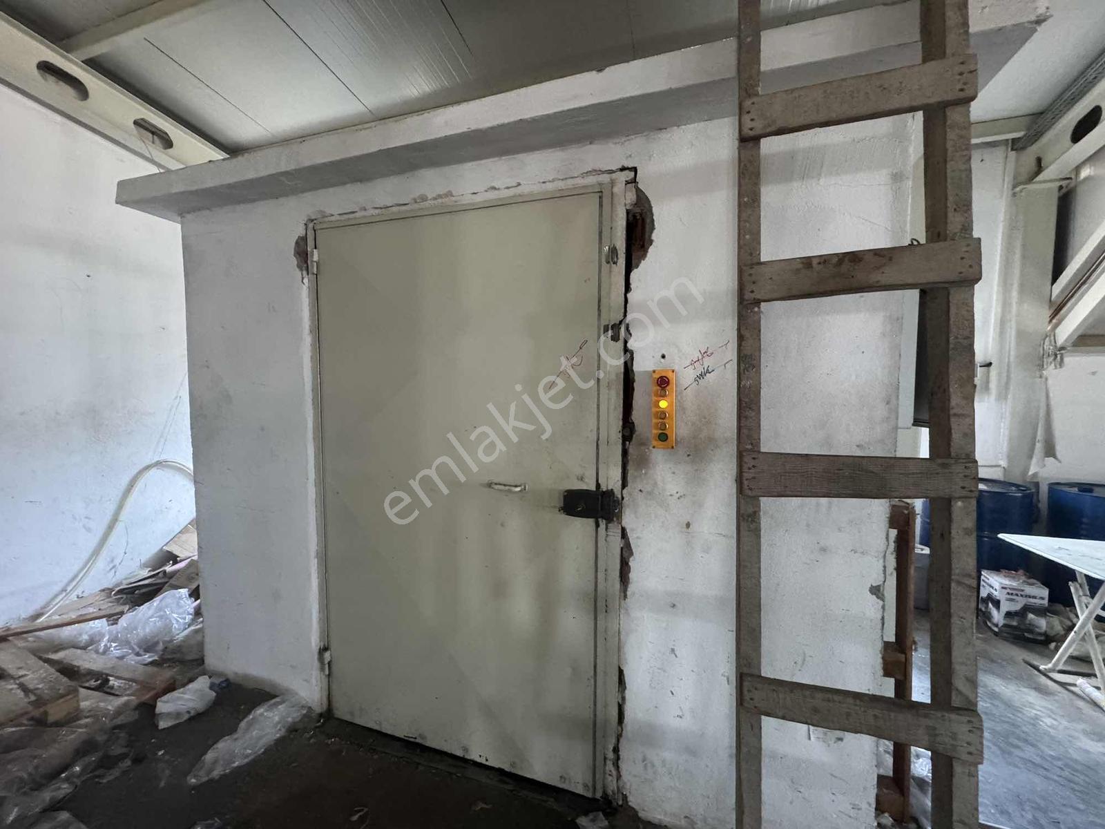 Yunusemre Mah Kiralık 650 M2 İmalathane Atölye - Görsel 8
