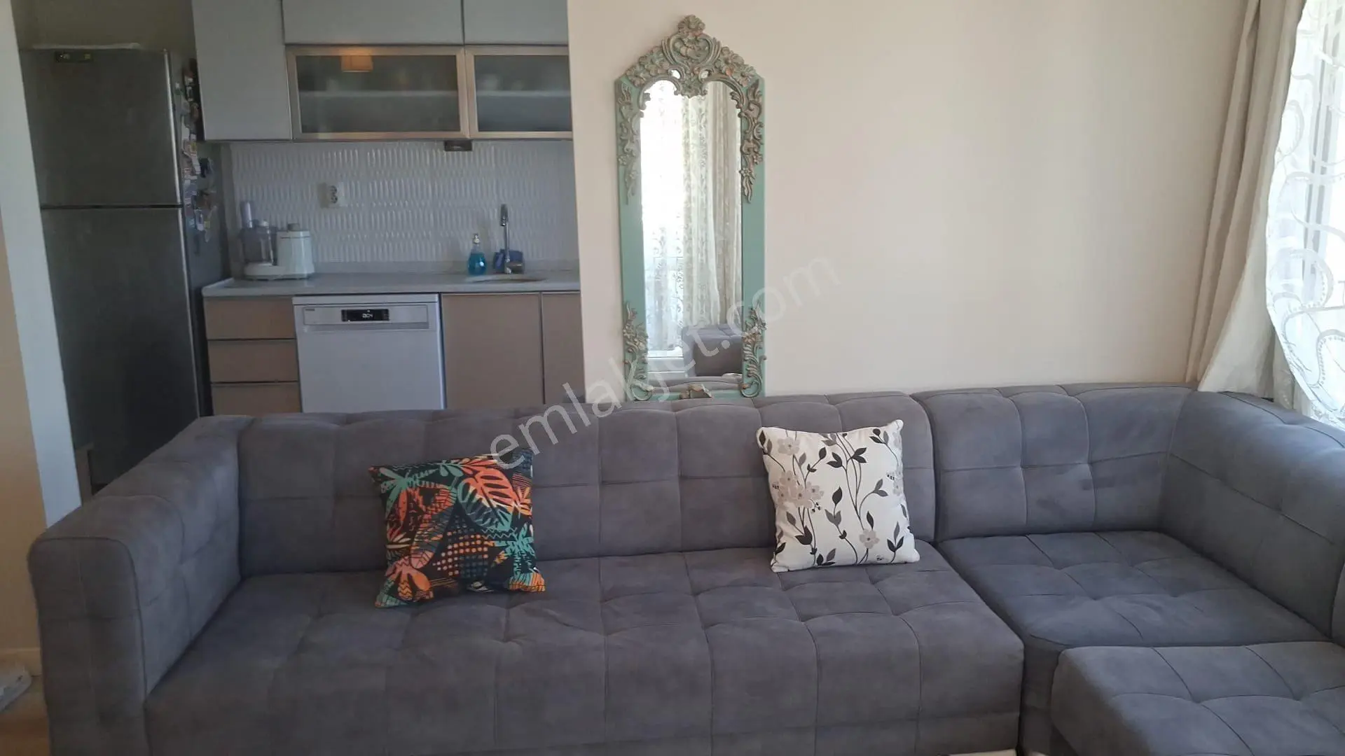 Çeşme Reisdere De Kiralık 2+1 ( Yaz Sezonu)