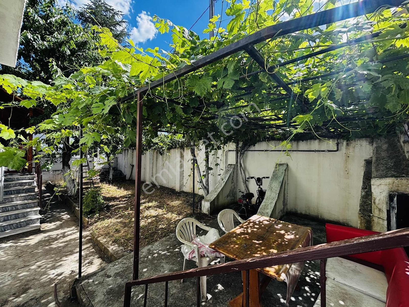 Bahçeli Kiralık Daire | Namıl Kemal Mh - Görsel 4