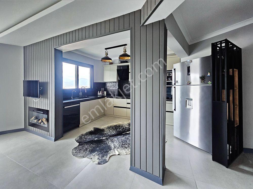Goldhouse Dan Satılık Karagözler De Muhteşem Deniz Manzaralı Yenilenmiş 2+1 Daire - Görsel 5
