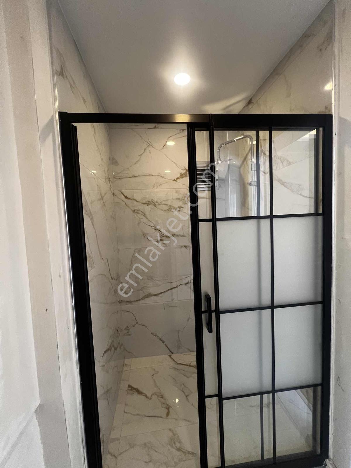 T.özal Blv Eski Dermancan Civ.4+1 K.mutfak Ç.banyo G.odalı Lüx - Görsel 24