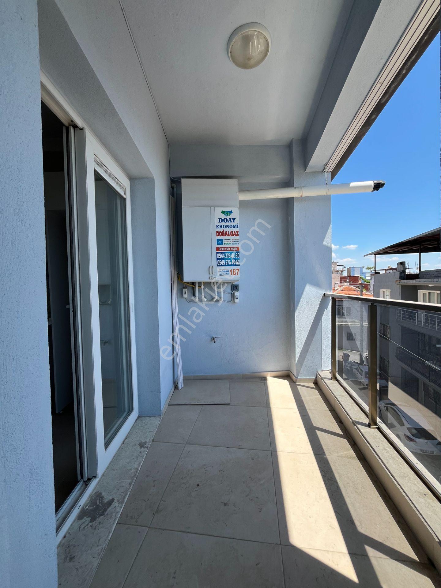 Gümüşpala'da Deniz Manzaralı Ve Doğalgazlı 2+1 Kiralık Daire - Görsel 5