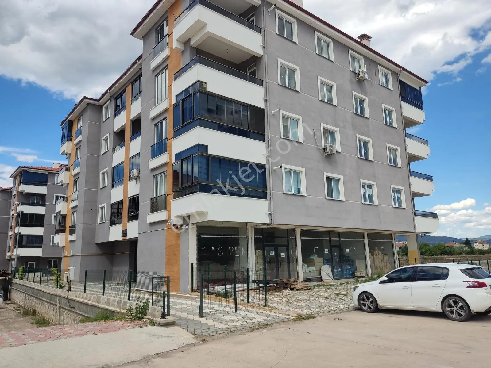 Kent Park Yanında Krediye Uygun 3+1 Sıfır Daireler - Görsel 27