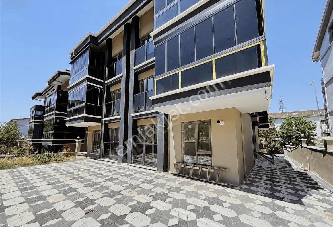 İncek Merkezde 1+1 Kiralık 1.kat