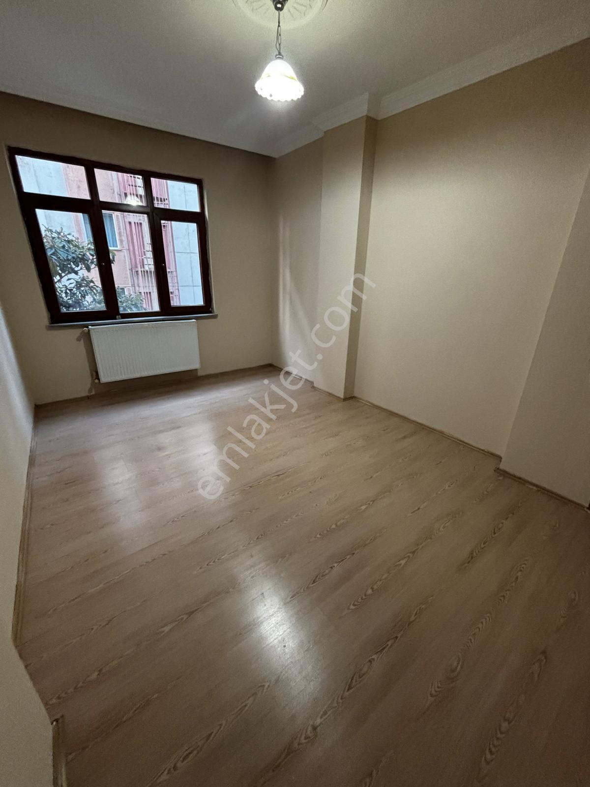 Deha Emlak`tan Kiralık 3+1 Daire Söğütlüde - Görsel 5