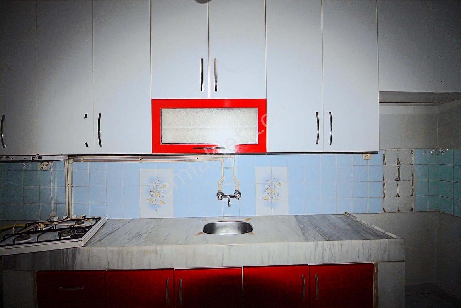 Nilüfer Karaman Mah. 2+1 Doğalgaz Sobalı Ara Kat Kiralık Daire - Görsel 3