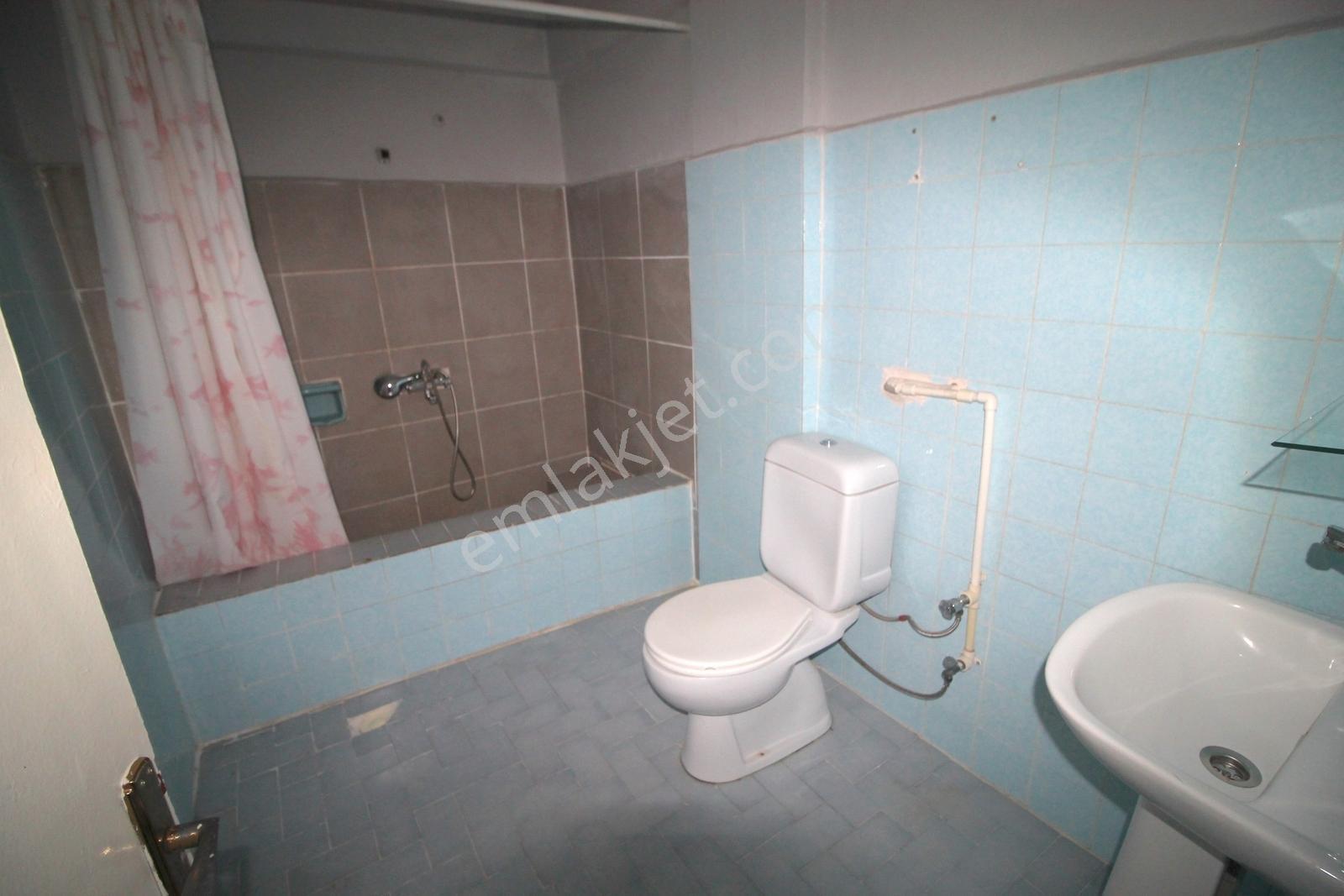 Nilüfer Karaman Mah. 2+1 Doğalgaz Sobalı Ara Kat Kiralık Daire - Görsel 6