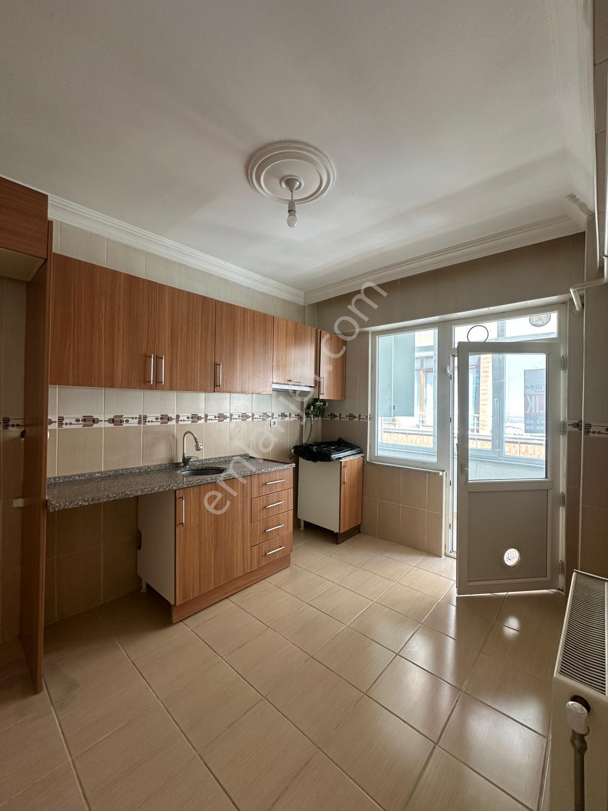Kırklareli Merkez Karacaibrahim Mahallesi Merkezi Konumda Kiralık 3+1 - Görsel 30