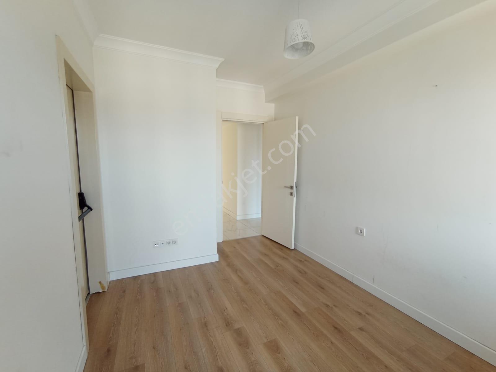 Çekmeköy Taşdelen Payidar Sitesi Geniş 3+1 Kiralık Daire - Görsel 5