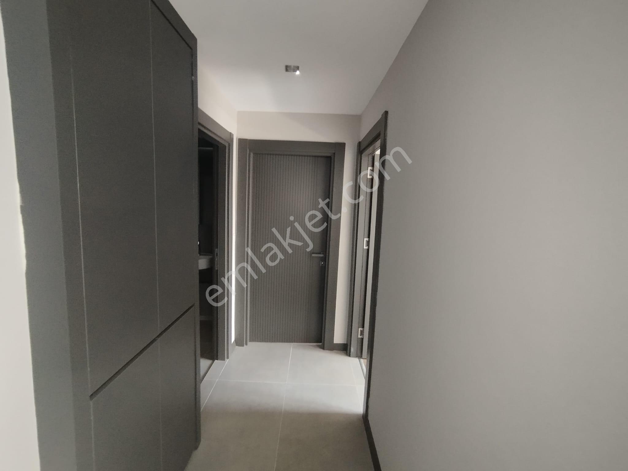 Kıyıboyunda Yüzme Havuzlu Sosyal Yaşam Alanlı Sitede 2+1 Sıfır Lüx Daire - Görsel 9