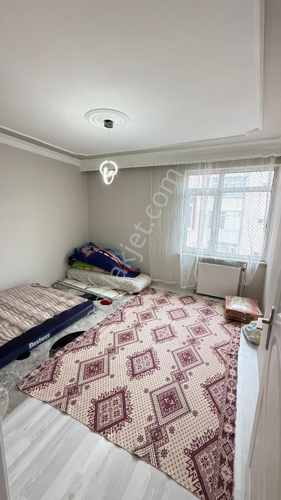 Reşadiye Mah Kat 2 3+1 145 M2 25 Yaş Asansörlü 20 Bın - Görsel 9