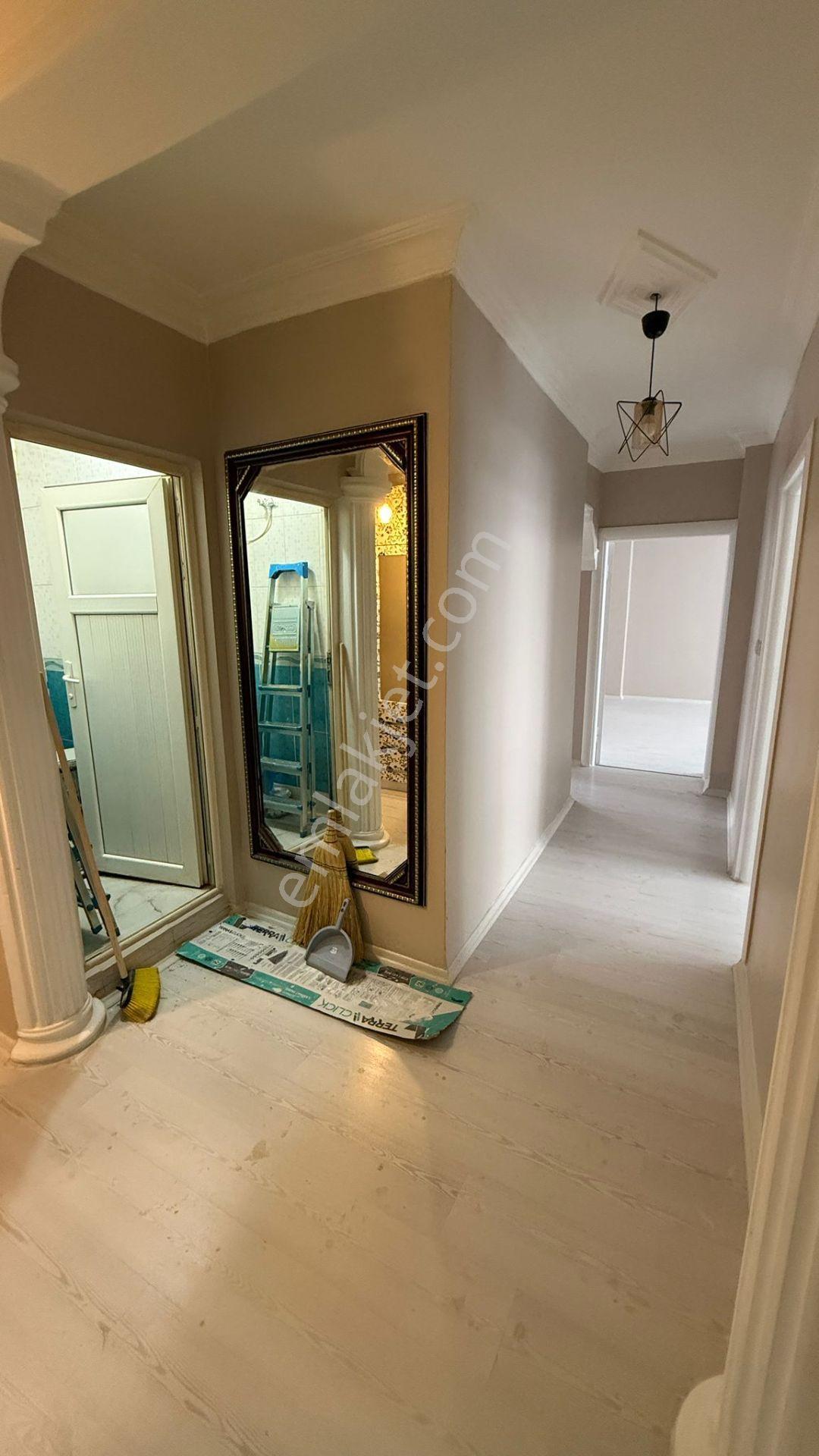 Reşadiye Mah Kat 2 3+1 145 M2 25 Yaş Asansörlü 20 Bın - Görsel 14