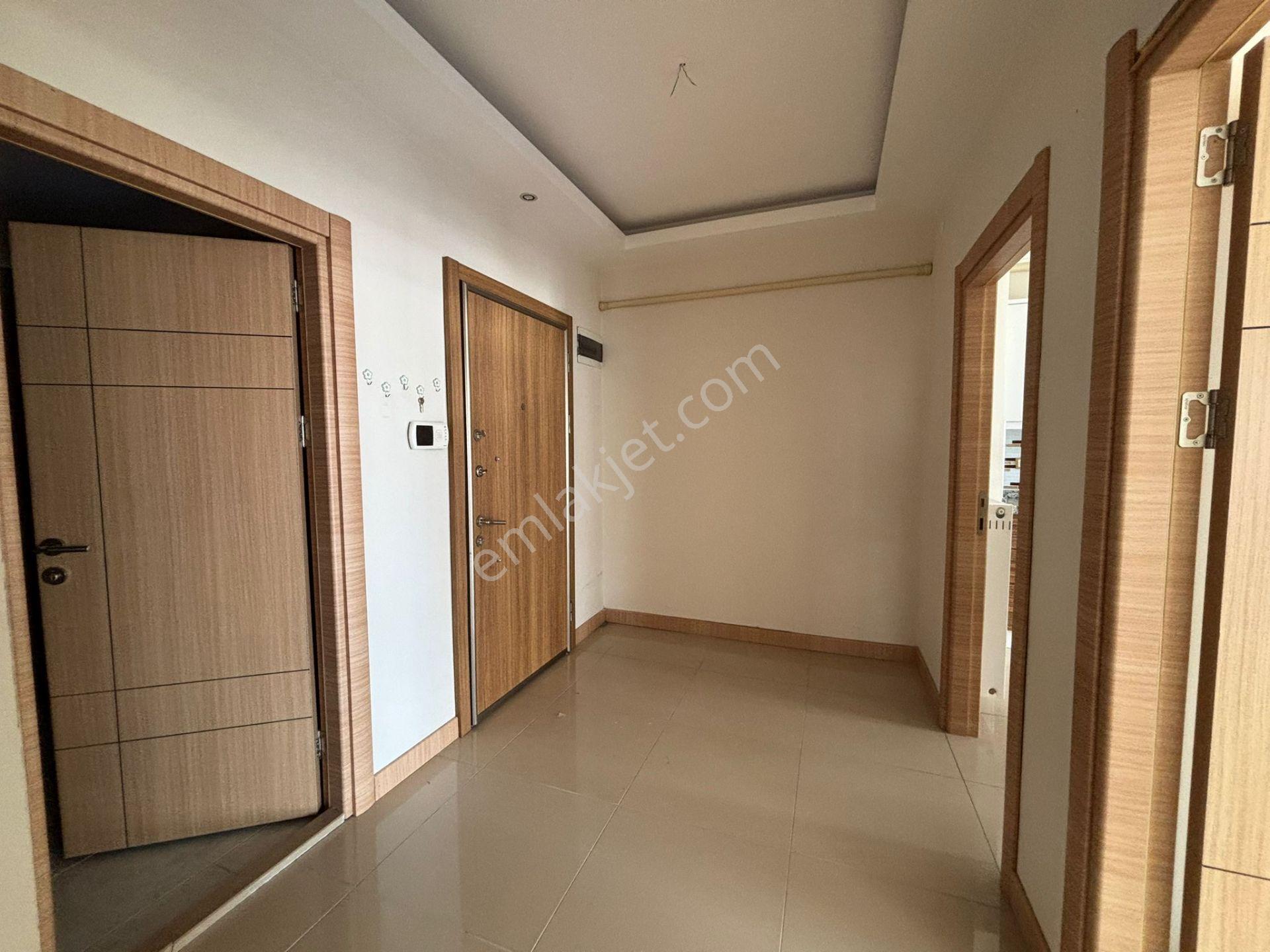 Deha Emlak`tan Kiralık 3+1 Daire Çukurçayır Aklıfe 3 Sitesi - Görsel 17