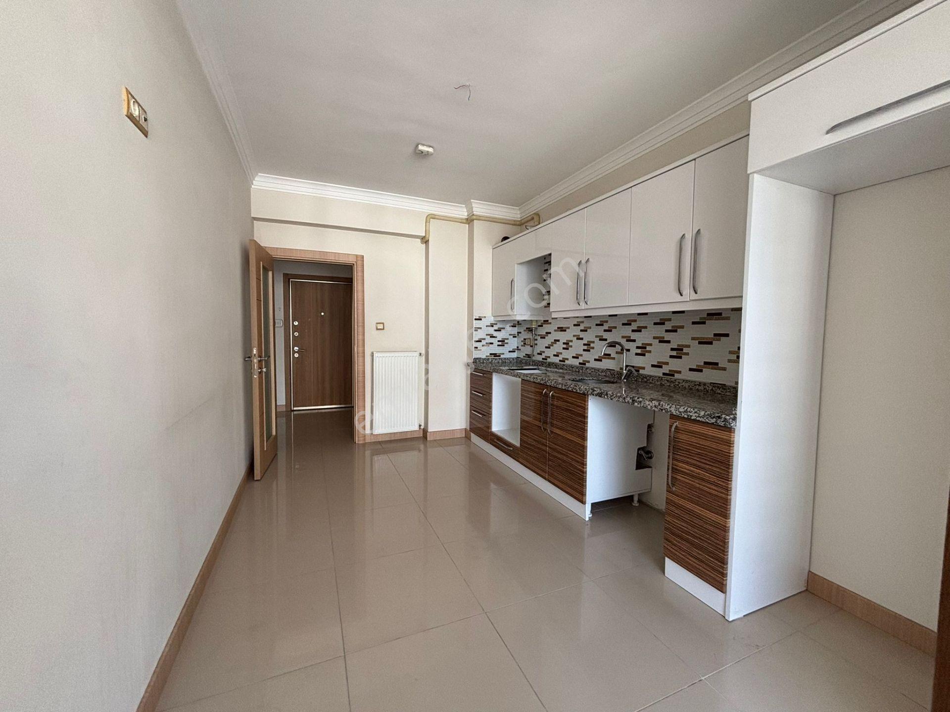 Deha Emlak`tan Kiralık 3+1 Daire Çukurçayır Aklıfe 3 Sitesi - Görsel 10
