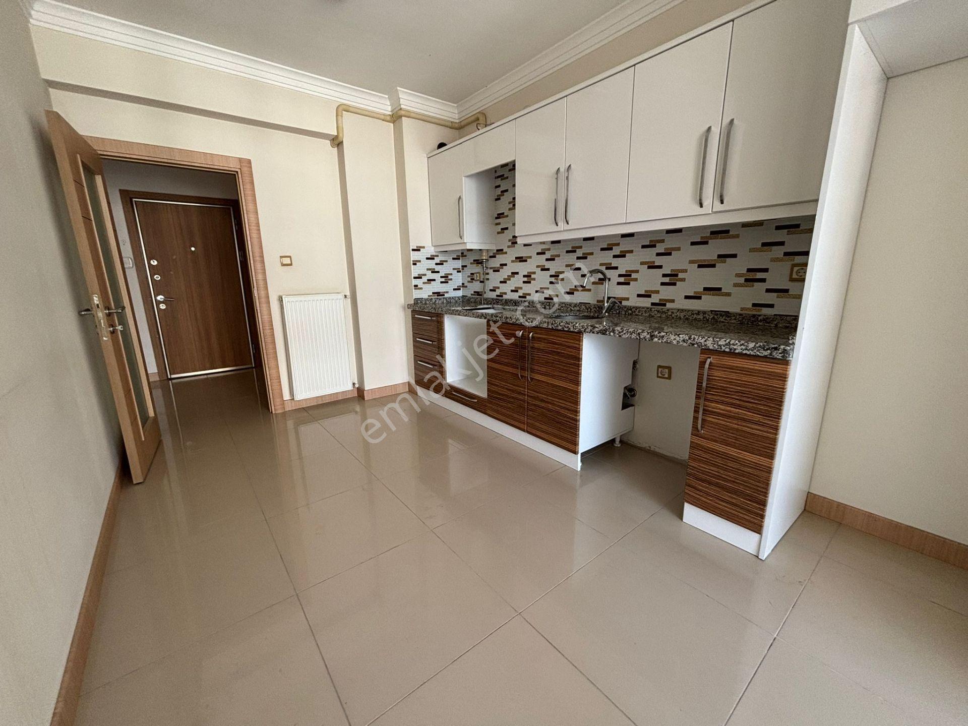 Deha Emlak`tan Kiralık 3+1 Daire Çukurçayır Aklıfe 3 Sitesi - Görsel 3