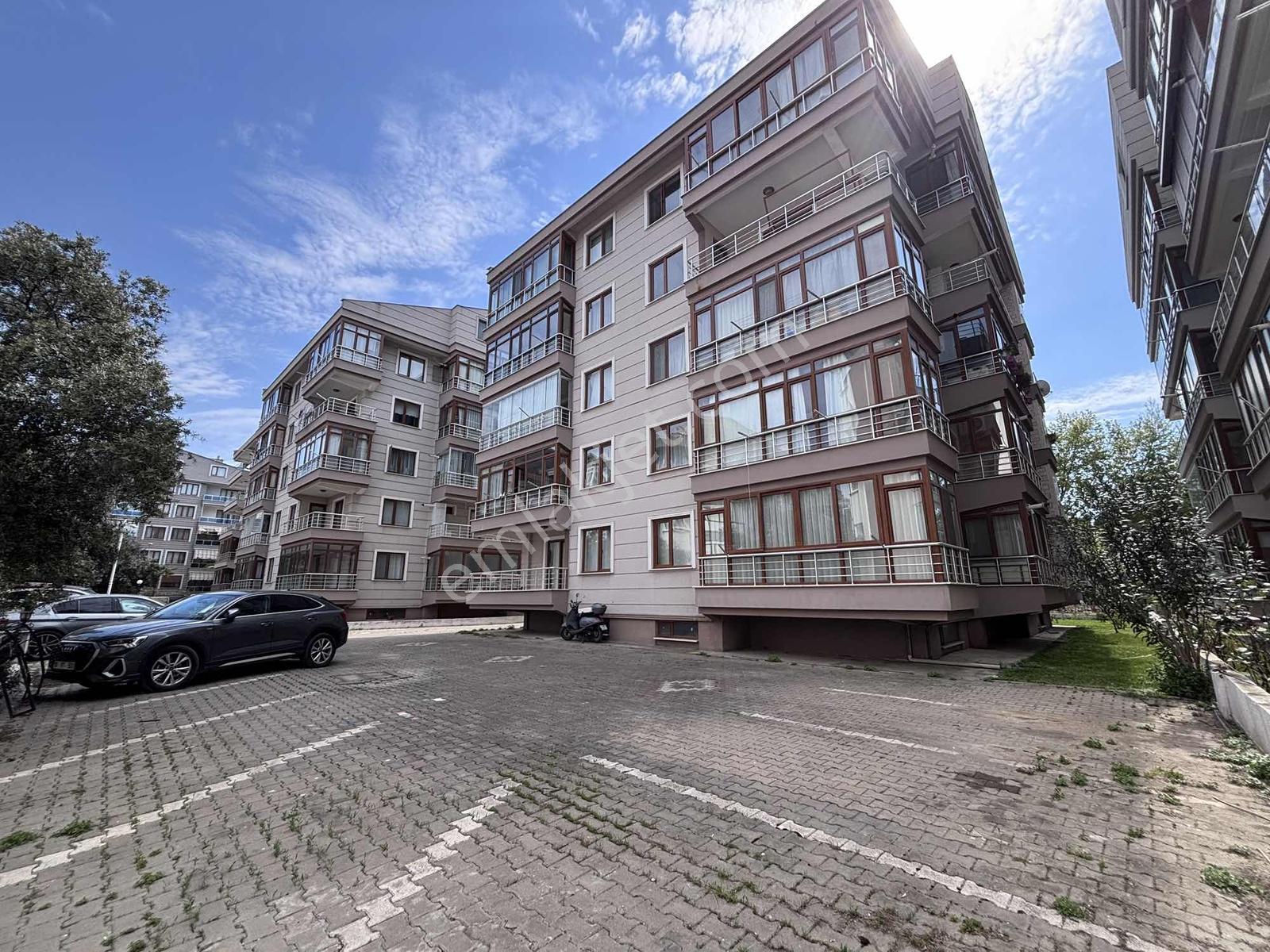 Pozitif'ten Turgut Özal Kurbağalı'da 3+1 145 M2 Kiralık Daire - Görsel 2
