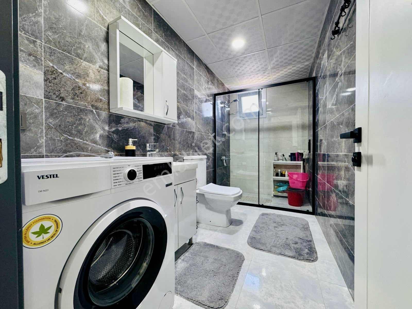 Kuşadası Davutlar'da Ön Cephe Full Eşyalı Satılık 1+1 Daire - Görsel 15