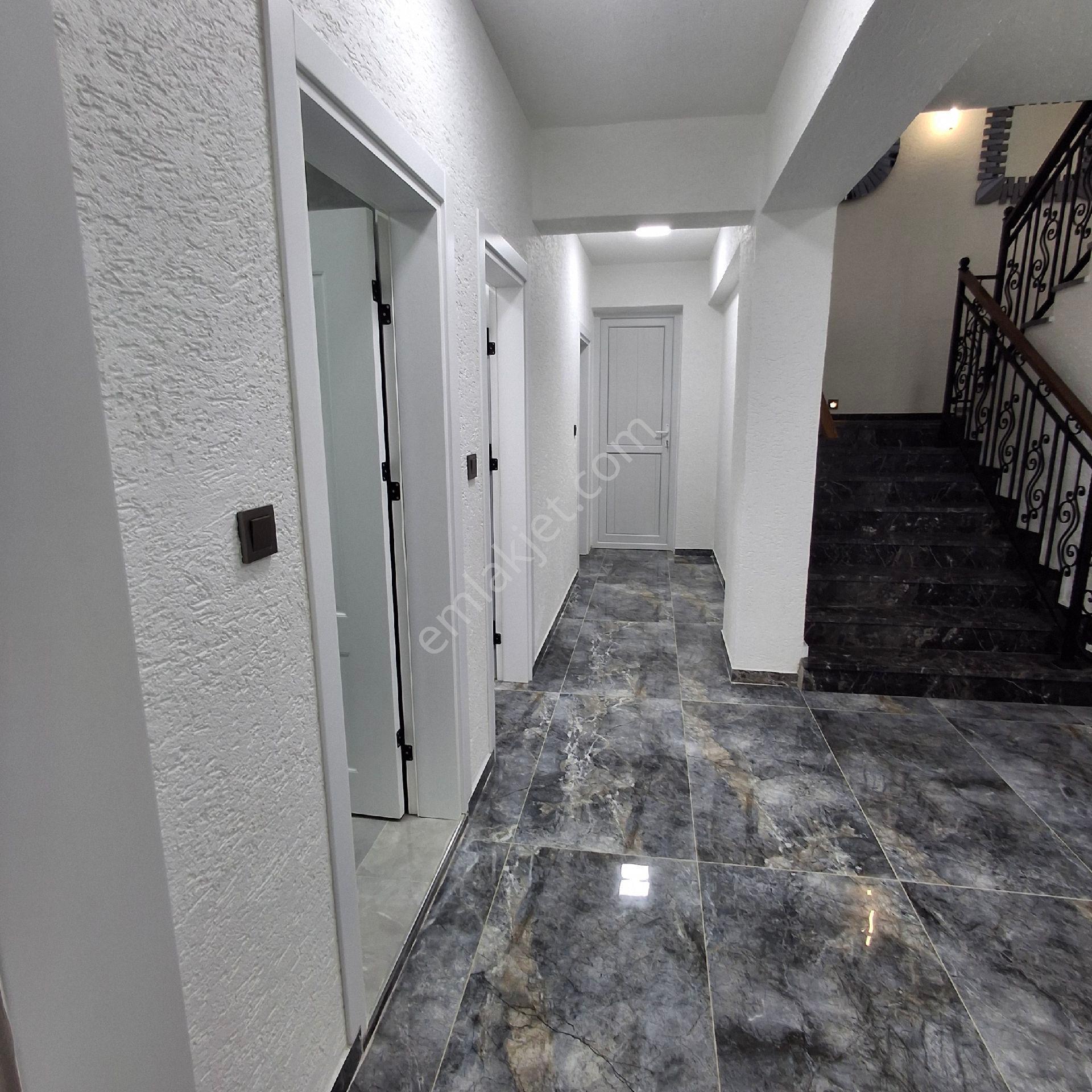 T.dağ Muratlı A.sevindikli Köyünde Şehrin Karmaşasından Uzak Müstakil 4+2 Özelbir Villa Satılıktır. - Görsel 35