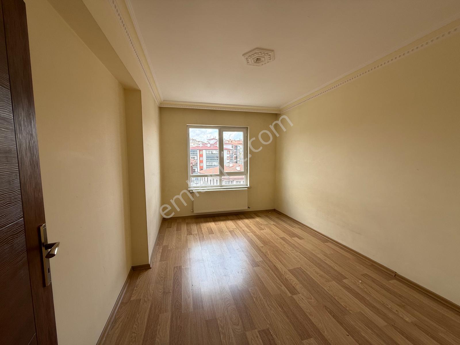 Atapark Cadde Üstü 3+1 Kiralık - Görsel 9