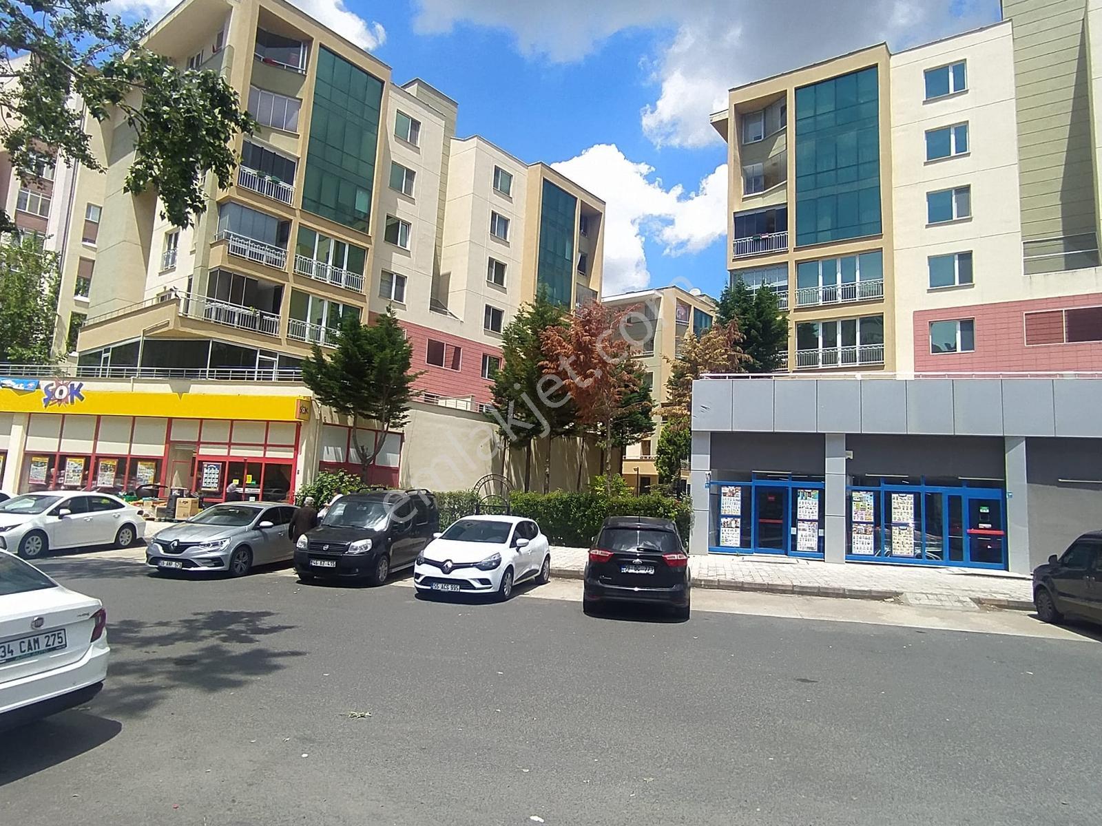 Emlak Konutları Çamlıbel Cad.çamlıca Konakları Satılık 2+1daire