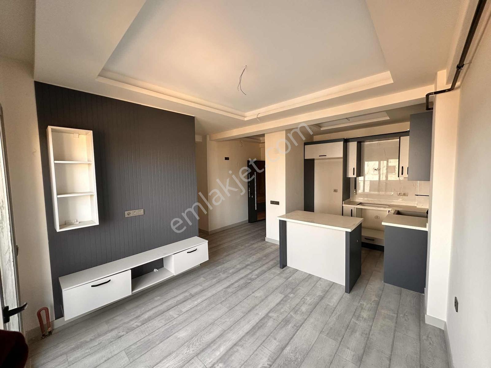 Avax Tan Mezitli Kuyulukta Kiralık 1+1 Daire - Görsel 17