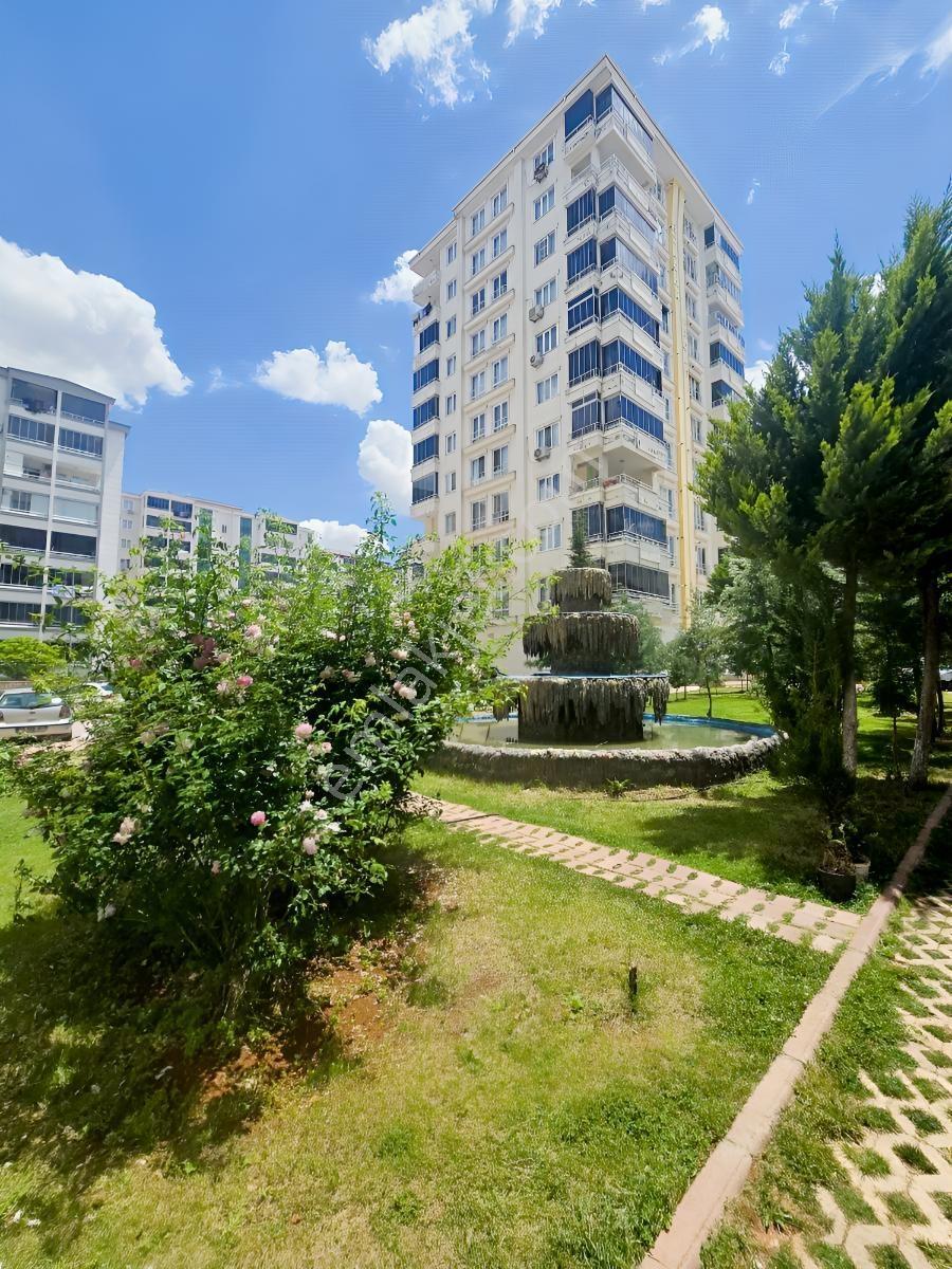 Hanedan Gyo'dan Akkent'de Sitesinde Satılık 3+1 Daire