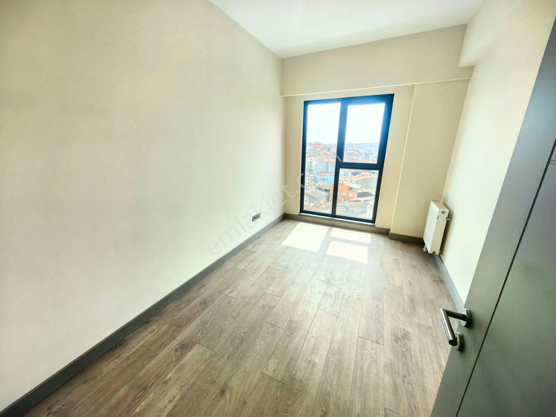 Emlak Konut Fetihtepe Haliç Manzaralı Kiralık 2+1 Kapalı Mutfak Büyük Tip - Görsel 20