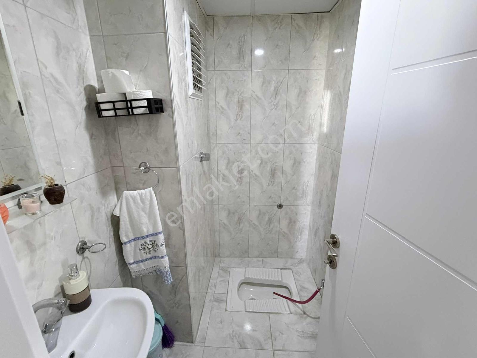 Yenimahalle Cadde Üzeri Satılık Daire - Görsel 17