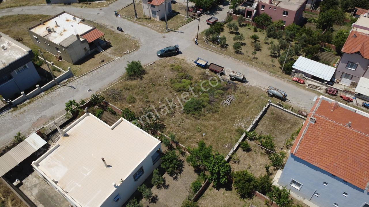 Çaltılıderede 429m2 Satılık 4 Kat İmarlı Arsa