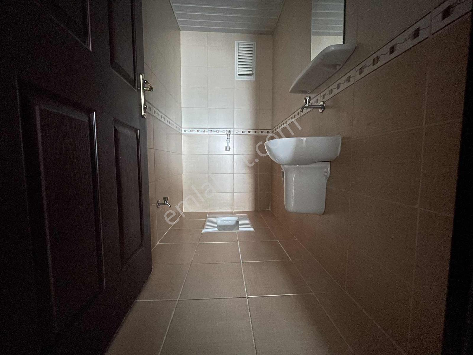 Bulut Emlak'tan Kuzey Yıldızı Tokilerinde Kiralık 3+1 Daire - Görsel 19