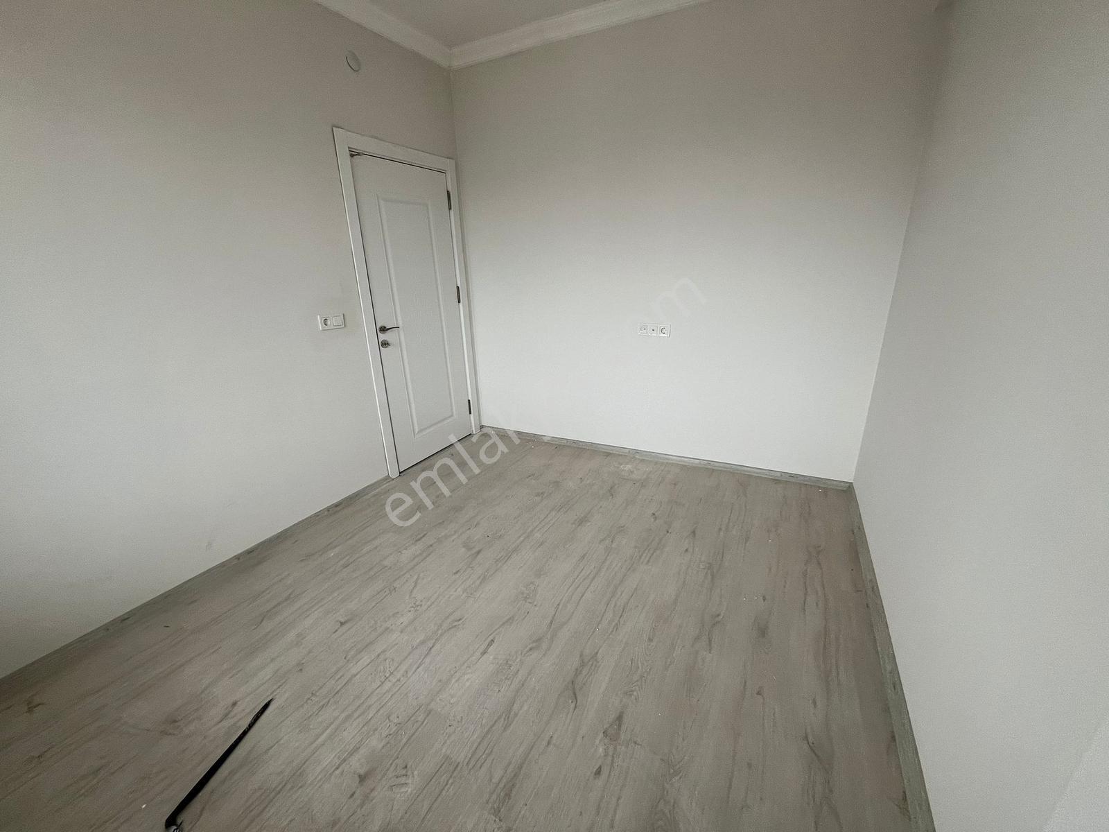Aslanlı Kışla Cad.tramvay Durağı Karşısı 2+1 Sıfır Daire - Görsel 5