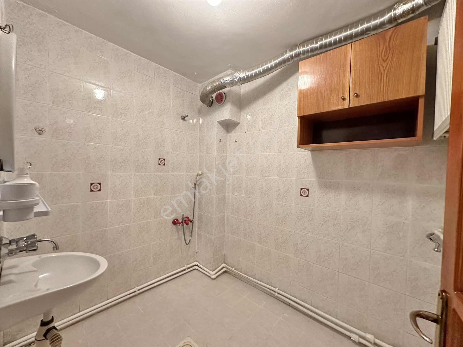 Altın Emlak'tan Yıldızkent'te 2+1 Kiralık Doğalgaz Fatura Dahil - Görsel 8