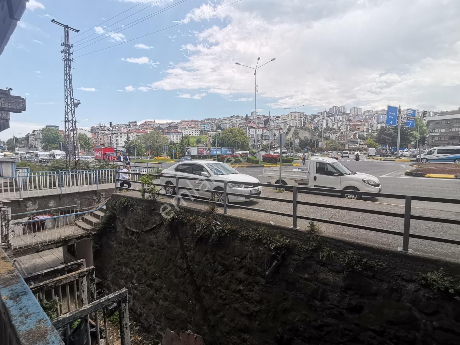 Büyük Sanayi Sitesinde Cadde Üzerinde Satılık 2 Adet Dükkan - Görsel 8
