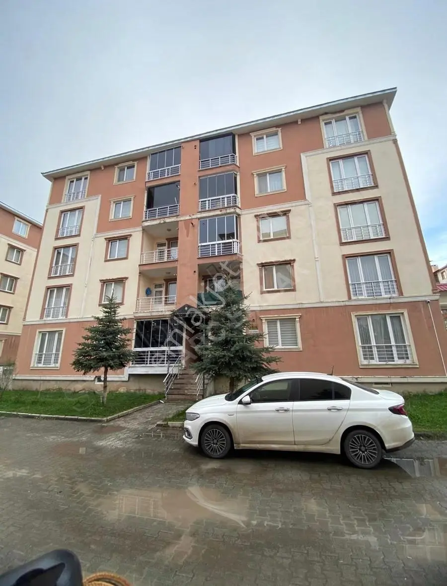 Üniversite Karşısında, Koru Park'ta Satılık 3+1 Daire